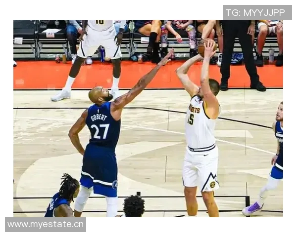 戈贝尔表现低迷仅得5分4板失误频繁犯规困扰球队 戈贝尔表现低迷仅得5分4板失误频繁犯规困扰球队