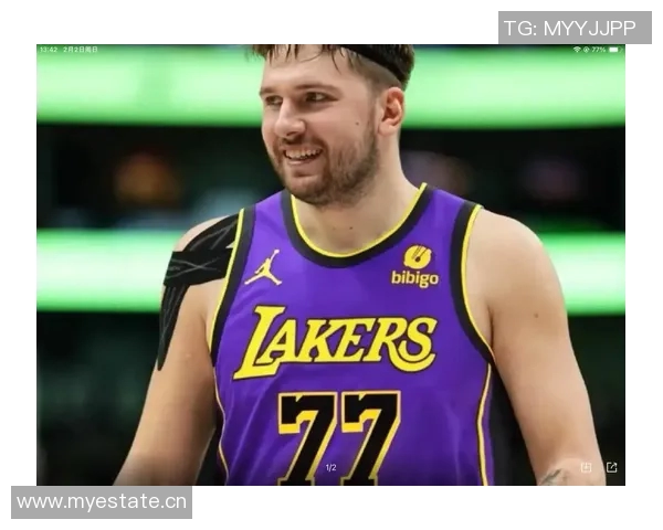 东契奇成功减肥重塑自我浓眉体型臃肿出勤率堪忧引发关注 东契奇成功减肥重塑自我浓眉体型臃肿出勤率堪忧引发关注