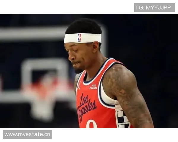 卢指导期待比尔复出对阵勇士若保持恢复节奏有望周六回归