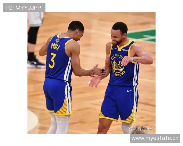 库里三节狂砍35分5板2帽难救勇士球队仍落后12分苦苦支撑艰难追分