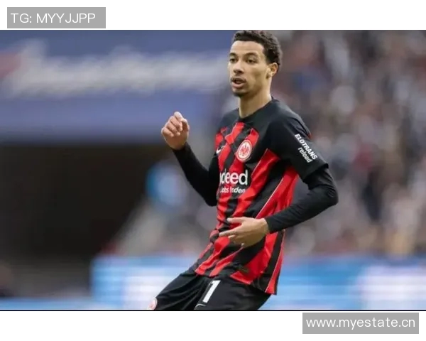 埃基蒂克为适应英超强度增加健身房锻炼时间显著提升体能