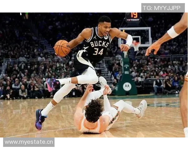 曼恩半场表现惊艳五投全中三分两中助球队取得领先