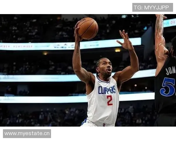 小卡首节表现亮眼6分钟内贡献4分2篮板正负值高达7