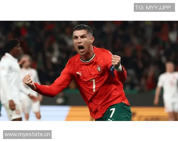 C罗40岁依旧神勇点射破门创造连续25年进球传奇