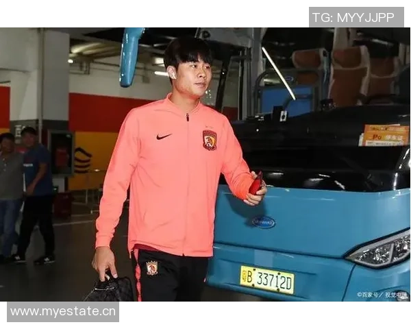 朴志洙正式加盟全北现代前广州队武汉三镇后卫新篇章开启