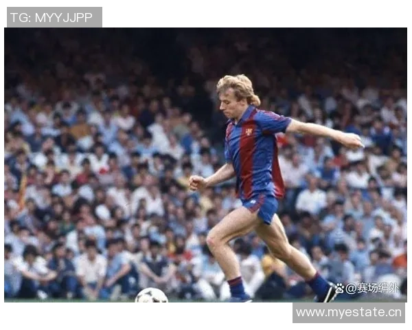 布克赞马卢阿奇表现出色积极拼搏与身体对抗令人印象深刻 布克赞马卢阿奇表现出色积极拼搏与身体对抗令人印象深刻