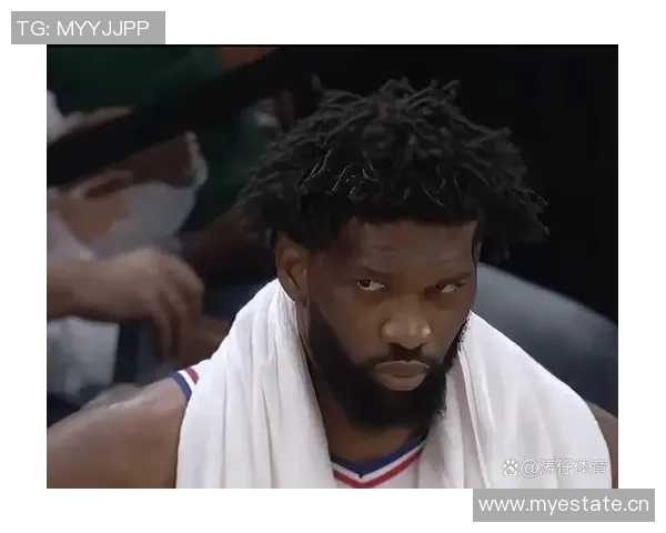 恩比德三节表现出色14投10中砍下28分7篮板正负值高达27助球队取胜